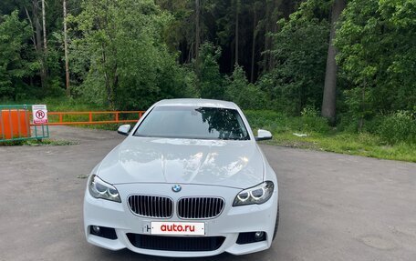 BMW 5 серия, 2015 год, 2 300 000 рублей, 2 фотография