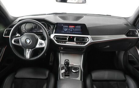 BMW 3 серия, 2019 год, 2 699 000 рублей, 10 фотография