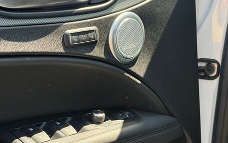 Alfa Romeo Stelvio, 2022 год, 6 300 000 рублей, 8 фотография