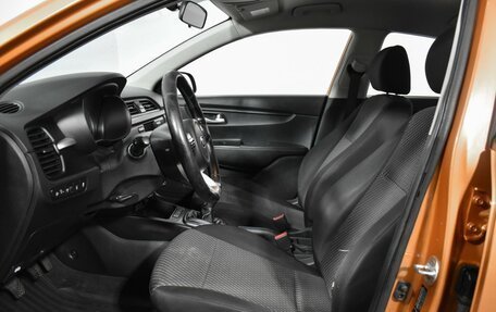 KIA Rio IV, 2017 год, 799 000 рублей, 10 фотография
