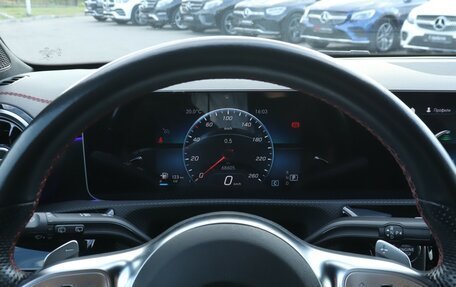 Mercedes-Benz CLA, 2019 год, 3 190 000 рублей, 11 фотография