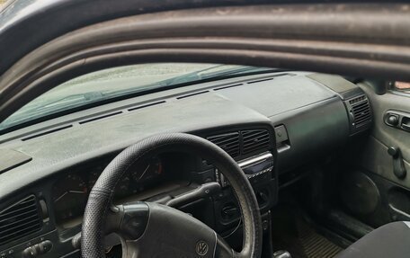 Volkswagen Passat B4, 1995 год, 150 000 рублей, 2 фотография