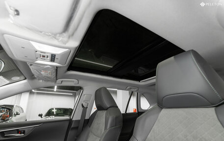 Toyota RAV4, 2025 год, 4 150 000 рублей, 10 фотография