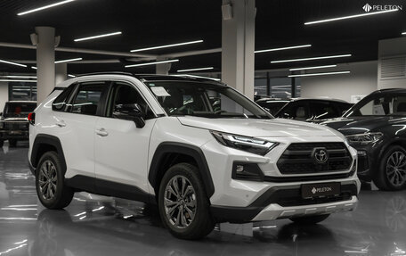 Toyota RAV4, 2025 год, 4 150 000 рублей, 2 фотография