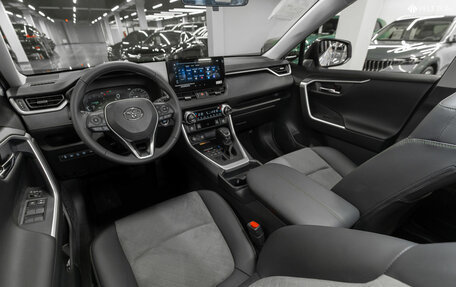 Toyota RAV4, 2025 год, 4 150 000 рублей, 7 фотография