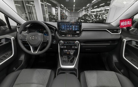 Toyota RAV4, 2025 год, 4 150 000 рублей, 8 фотография