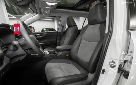 Toyota RAV4, 2025 год, 4 150 000 рублей, 9 фотография