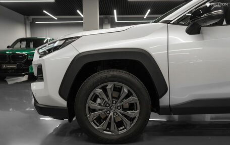 Toyota RAV4, 2025 год, 4 150 000 рублей, 26 фотография