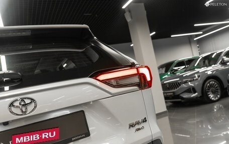 Toyota RAV4, 2025 год, 4 150 000 рублей, 28 фотография