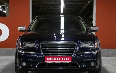 Chrysler 300C II, 2012 год, 1 550 000 рублей, 2 фотография
