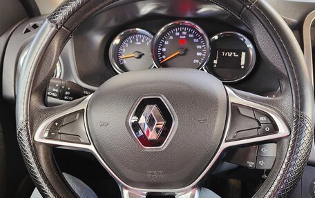 Renault Logan II, 2019 год, 1 050 000 рублей, 7 фотография