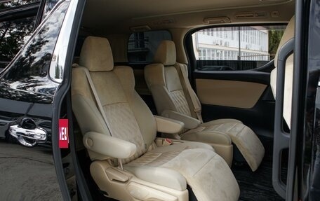 Toyota Alphard III, 2018 год, 4 999 000 рублей, 12 фотография