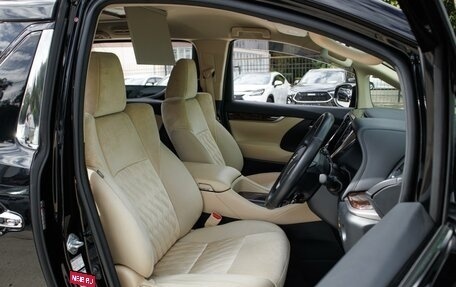 Toyota Alphard III, 2018 год, 4 999 000 рублей, 13 фотография