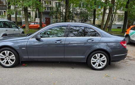 Mercedes-Benz C-Класс, 2009 год, 1 000 000 рублей, 1 фотография