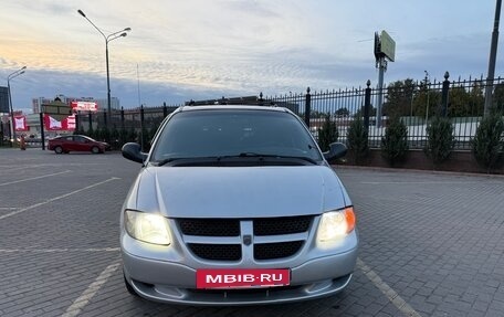 Dodge Caravan IV, 2003 год, 585 000 рублей, 24 фотография