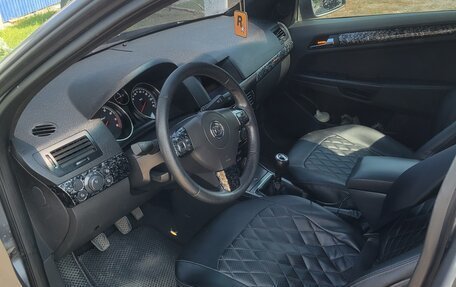 Opel Astra H, 2005 год, 385 000 рублей, 3 фотография