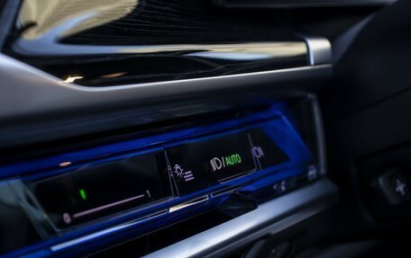 BMW 7 серия, 2024 год, 14 800 000 рублей, 34 фотография