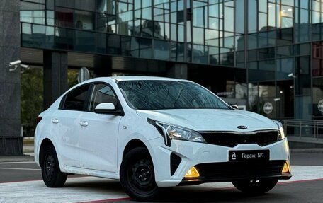 KIA Rio IV, 2021 год, 729 500 рублей, 1 фотография