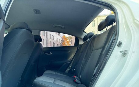 KIA Rio IV, 2021 год, 729 500 рублей, 10 фотография