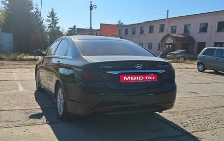 Hyundai Sonata VI, 2011 год, 520 000 рублей, 4 фотография