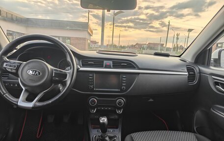 KIA Rio IV, 2019 год, 1 200 000 рублей, 2 фотография