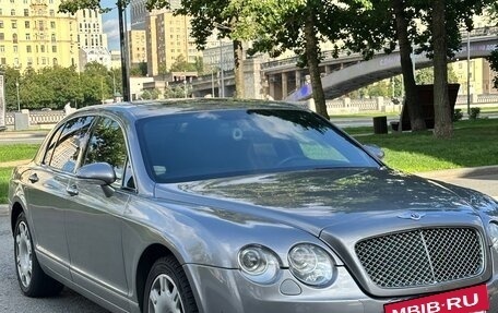 Bentley Continental Flying Spur, 2005 год, 1 650 000 рублей, 2 фотография