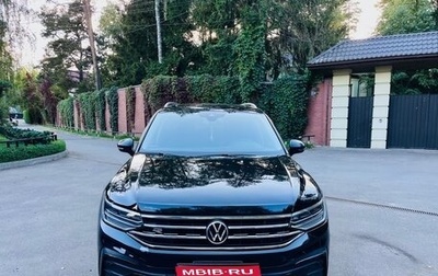 Volkswagen Tiguan II, 2022 год, 2 900 000 рублей, 1 фотография