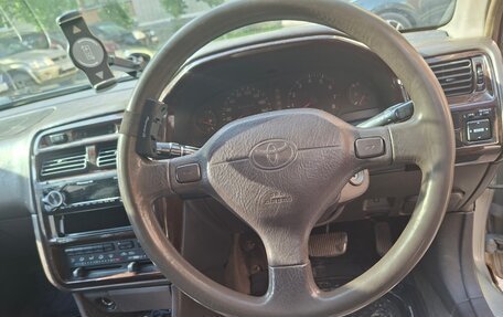 Toyota Corona IX (T190), 1997 год, 500 000 рублей, 2 фотография