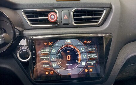 KIA Rio III рестайлинг, 2013 год, 800 000 рублей, 11 фотография