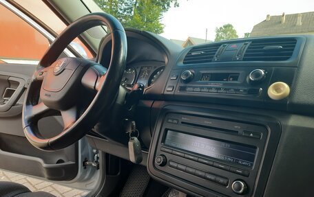 Skoda Fabia II, 2010 год, 745 000 рублей, 11 фотография