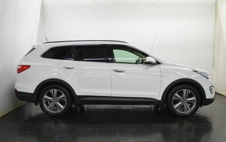 Hyundai Santa Fe III рестайлинг, 2014 год, 2 075 000 рублей, 4 фотография