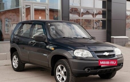 Chevrolet Niva I рестайлинг, 2010 год, 500 000 рублей, 3 фотография