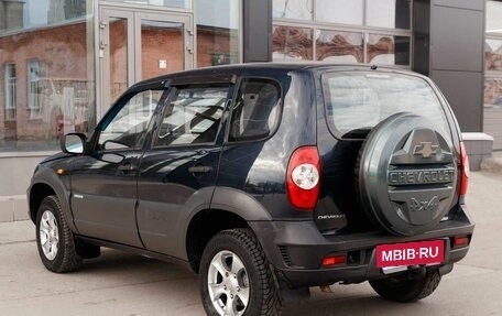 Chevrolet Niva I рестайлинг, 2010 год, 500 000 рублей, 7 фотография