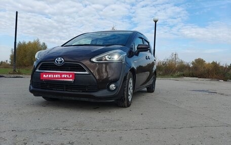 Toyota Sienta II, 2018 год, 1 650 000 рублей, 2 фотография