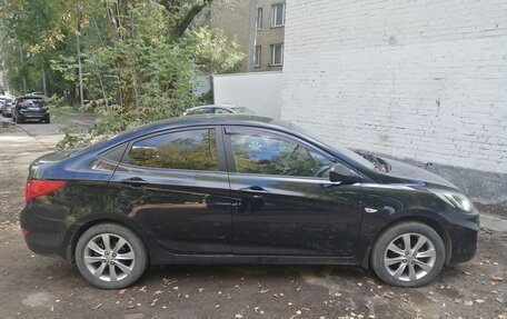 Hyundai Solaris II рестайлинг, 2012 год, 780 000 рублей, 5 фотография