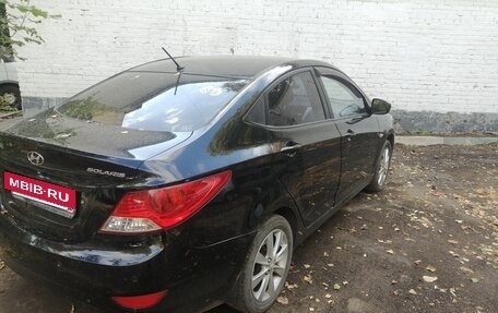 Hyundai Solaris II рестайлинг, 2012 год, 780 000 рублей, 3 фотография