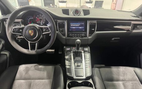 Porsche Macan I рестайлинг, 2018 год, 3 300 000 рублей, 8 фотография