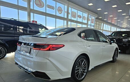 Toyota Camry, 2025 год, 4 570 000 рублей, 8 фотография