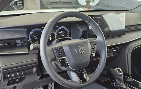 Toyota Camry, 2025 год, 4 570 000 рублей, 14 фотография