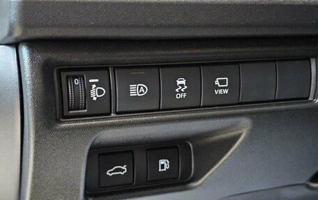 Toyota Camry, 2025 год, 4 570 000 рублей, 17 фотография