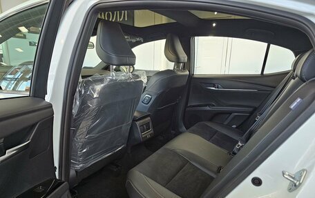 Toyota Camry, 2025 год, 4 570 000 рублей, 20 фотография