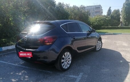Opel Astra J, 2011 год, 700 000 рублей, 5 фотография