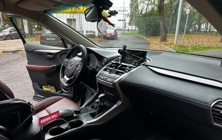 Lexus NX I, 2016 год, 3 000 000 рублей, 10 фотография