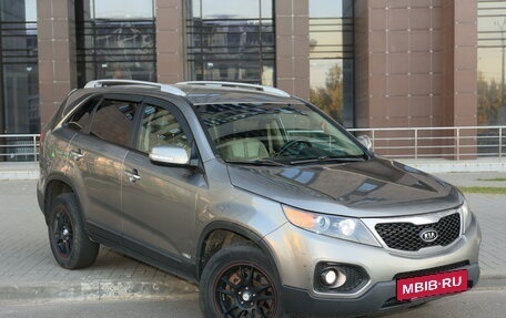 KIA Sorento II рестайлинг, 2010 год, 980 000 рублей, 3 фотография
