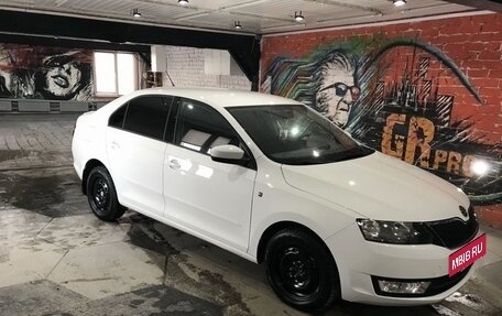 Skoda Rapid I, 2015 год, 1 100 000 рублей, 2 фотография