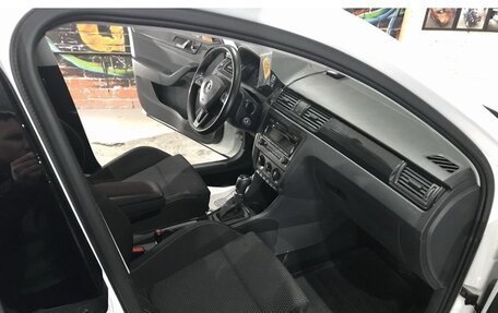 Skoda Rapid I, 2015 год, 1 100 000 рублей, 6 фотография
