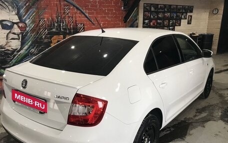 Skoda Rapid I, 2015 год, 1 100 000 рублей, 4 фотография