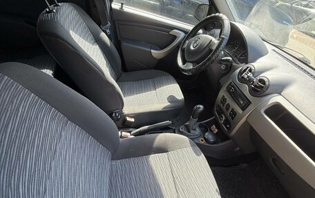 Renault Logan I, 2011 год, 330 000 рублей, 3 фотография