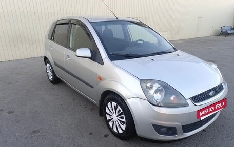 Ford Fiesta, 2006 год, 310 000 рублей, 2 фотография