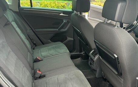 Volkswagen Tiguan II, 2017 год, 2 350 000 рублей, 5 фотография